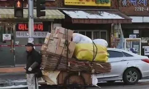 吃火锅3个人花费22万韩元都吃了啥麻将胡了游戏中国小伙韩国出差请顾客(图25)